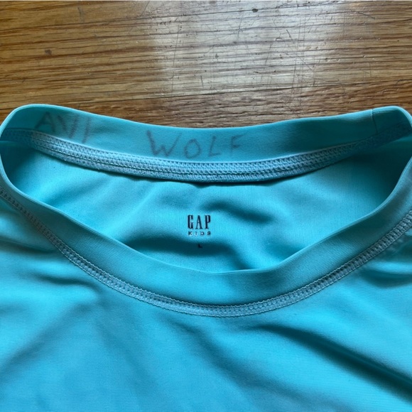 4/$25 Gap kids Boys Rashguard Short Sleeve Size Large
Blue Surf Design - Picture 6 of 10